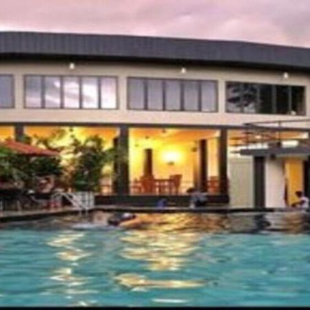 Garden Beach Hotel Kalutara Ngoại thất bức ảnh