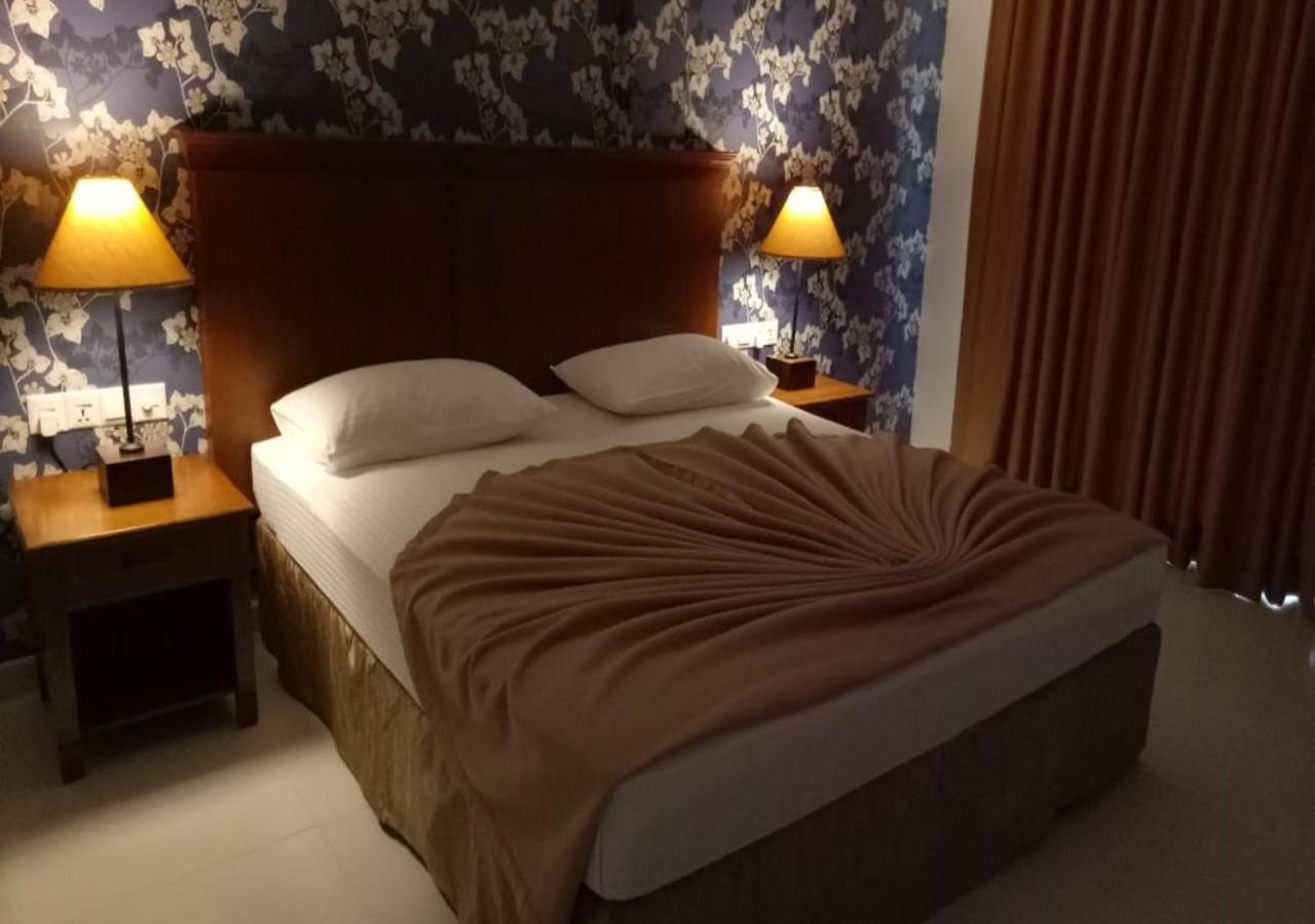 Garden Beach Hotel Kalutara Ngoại thất bức ảnh