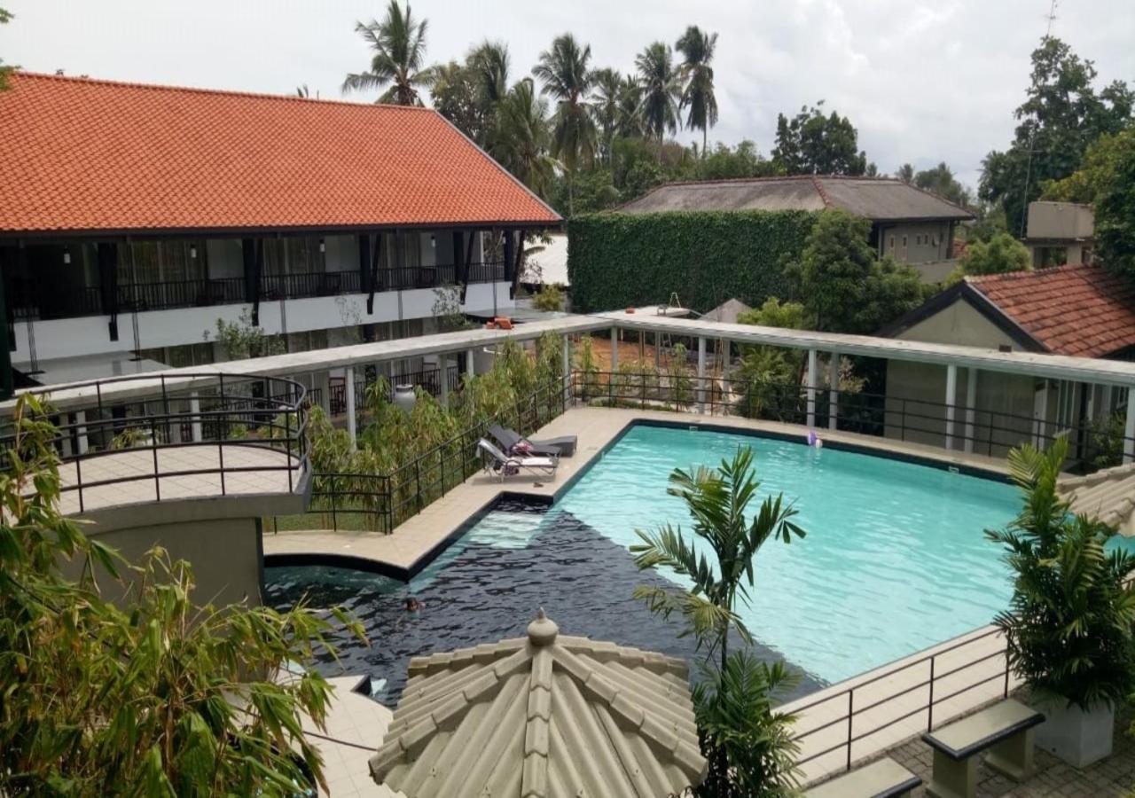 Garden Beach Hotel Kalutara Ngoại thất bức ảnh