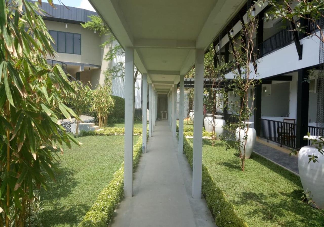 Garden Beach Hotel Kalutara Ngoại thất bức ảnh