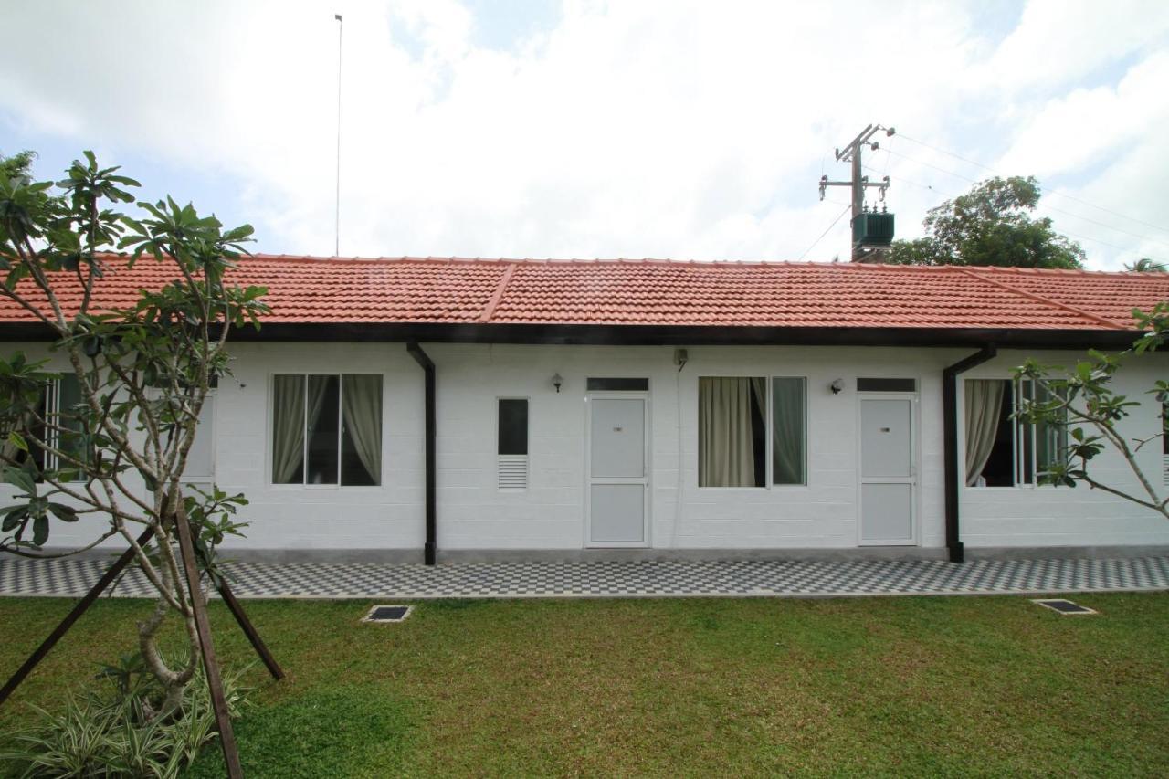Garden Beach Hotel Kalutara Ngoại thất bức ảnh